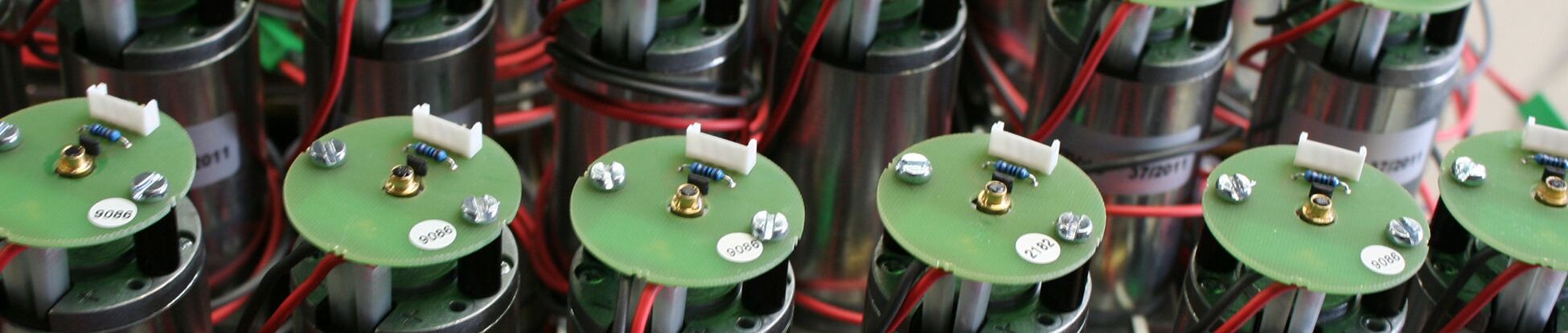 Kingspan STG Serienfertigung Elektronik