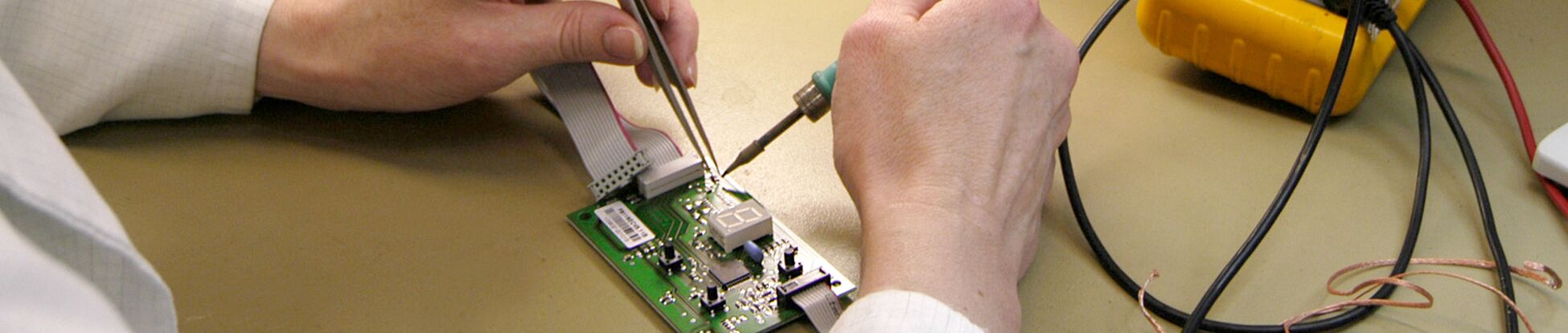 Zertifizierte EMS-Dienstleistungen mit Fokus auf Qualität, Innovation und Nachhaltigkeit.